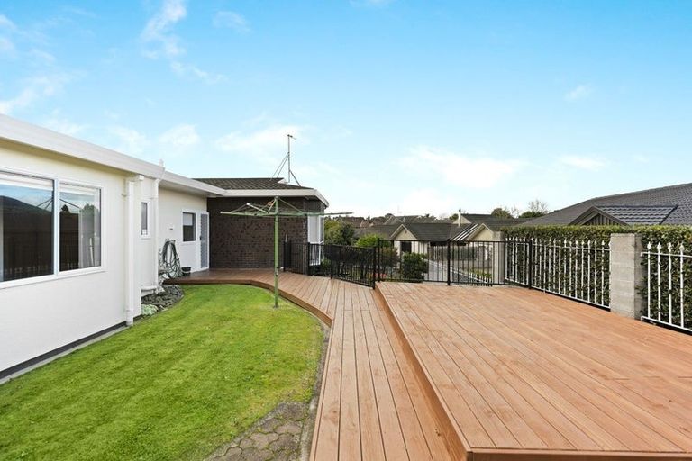 Photo of property in 28 Delamare Road, St Andrews, Hamilton, 3200