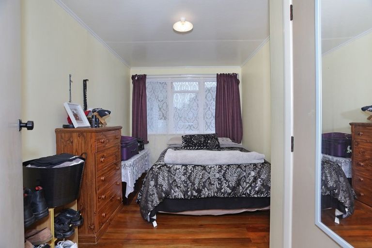 Photo of property in 32 Mill Street, Marton, 4710