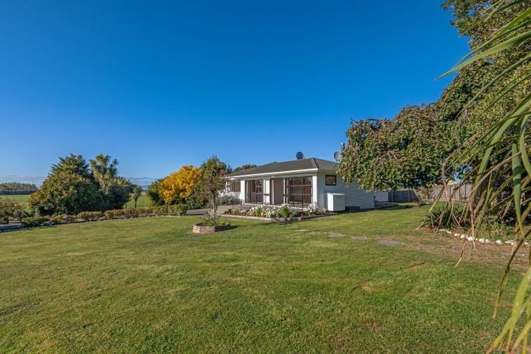 Photo of property in 49 Highden Road, Rongotea, Palmerston North, 4476
