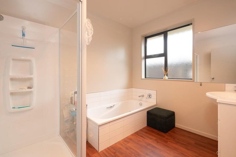 Photo of property in 27 Kingrove Street, Bishopdale, Christchurch, 8053