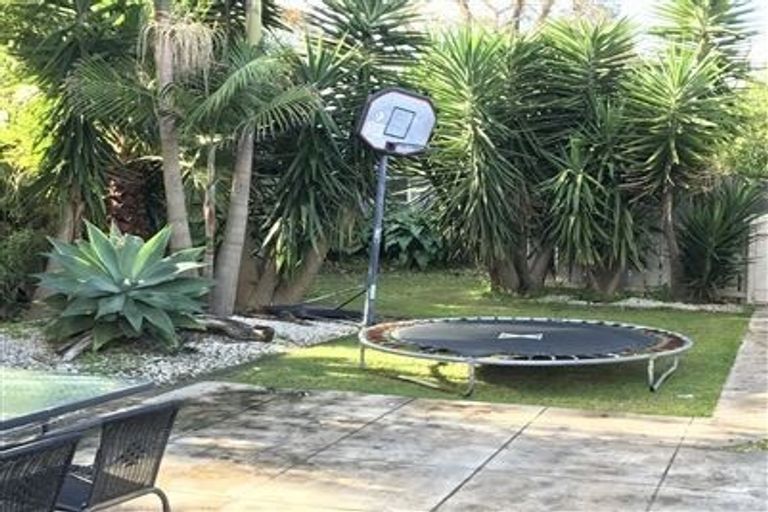 Photo of property in 19b Dickson Road, Papamoa Beach, Papamoa, 3118