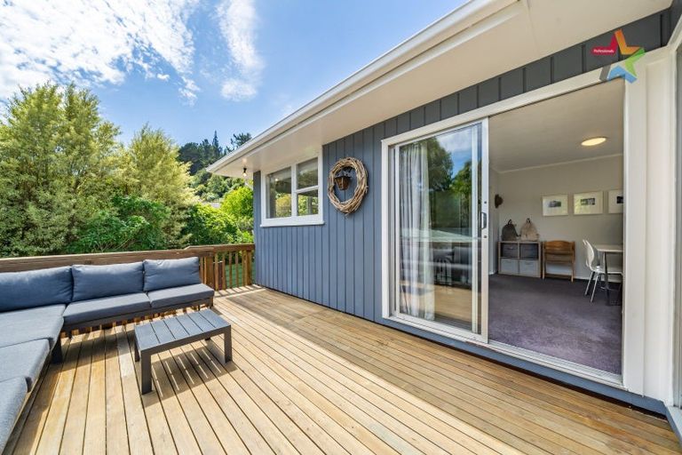 Photo of property in 54 Kairimu Street, Stokes Valley, Lower Hutt, 5019