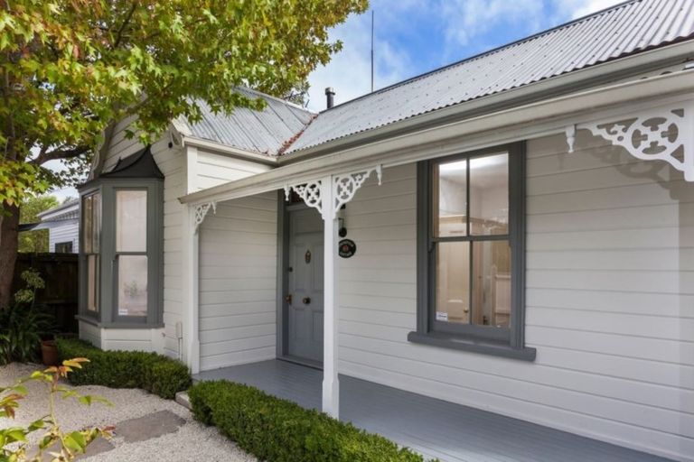 Photo of property in 137 Springfield Road, St Albans, Christchurch, 8014