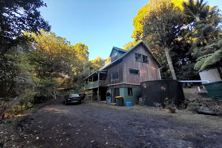 Photo of property in 108 Hinau Road, Waimauku, 0881