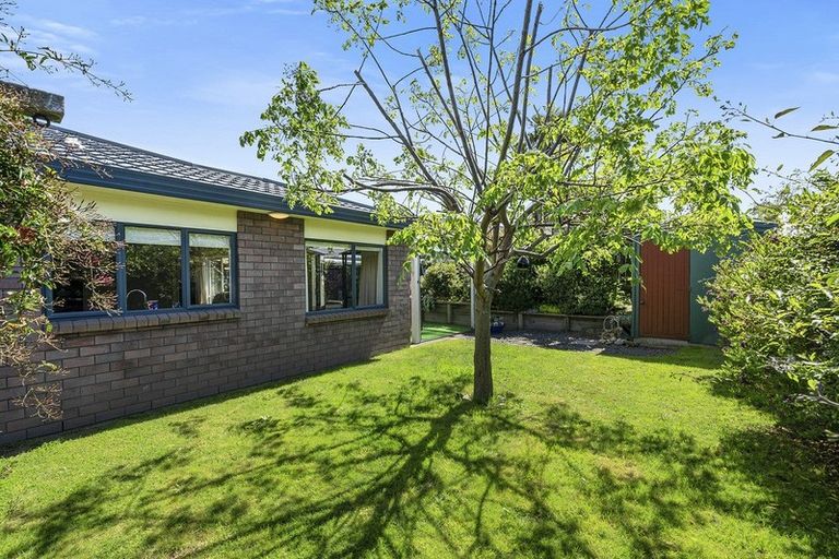 Photo of property in 26 Sunburst Court, Paraparaumu Beach, Paraparaumu, 5032