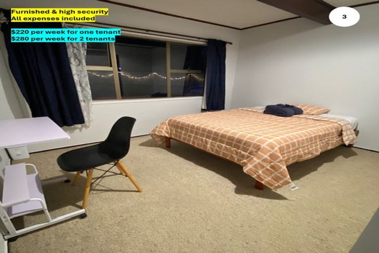 Photo of property in 15 Tangelo Place, Bucklands Beach, Auckland, 2012