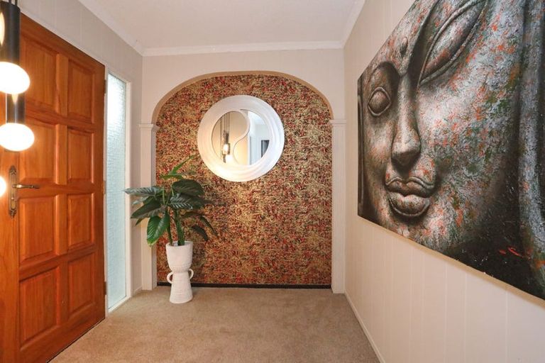 Photo of property in 10 Aitken Street, Bulls, 4818