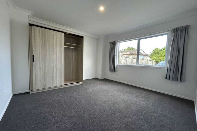 Photo of property in 6 Adel Place, Weymouth, Auckland, 2103
