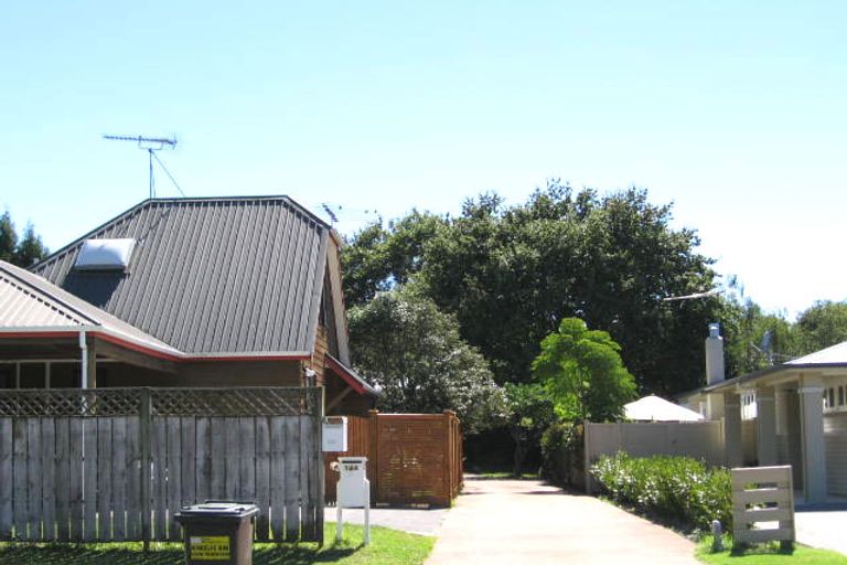 Photo of property in 1/164 Nile Road, Milford, Auckland, 0620