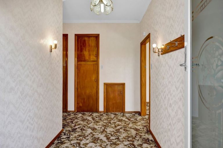 Photo of property in 57 Dixon Avenue, Hawera, 4610