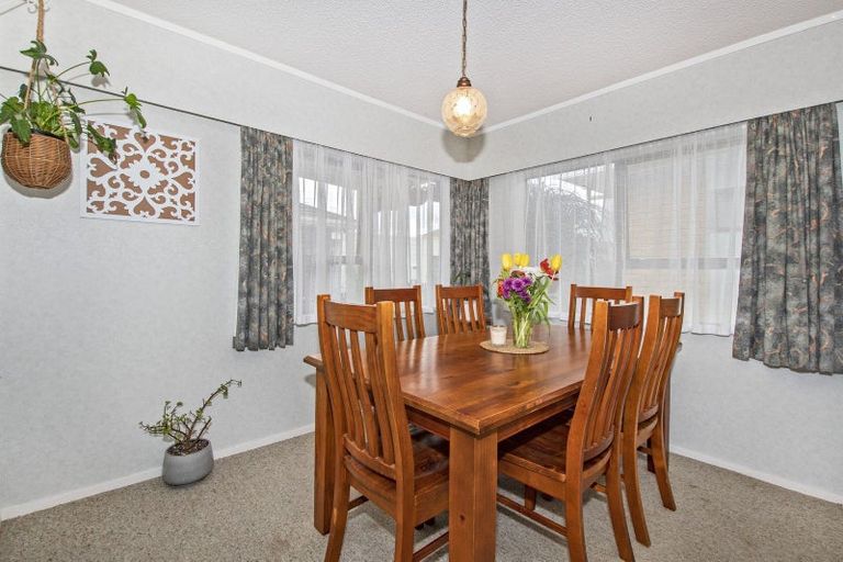 Photo of property in 8b Carr Street, Te Kamo, Whangarei, 0112