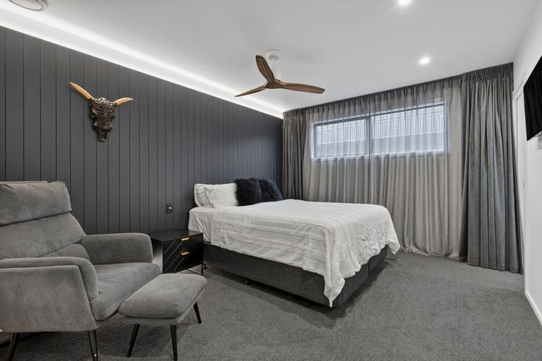 Photo of property in 19 Dunn Street, Lake Hawea, 9382