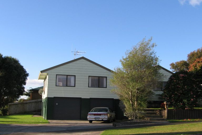 Photo of property in 5 Lagoon Place, Poike, Tauranga, 3112