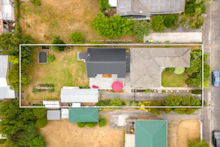Photo of property in 27 Venice Street, Martinborough, 5711