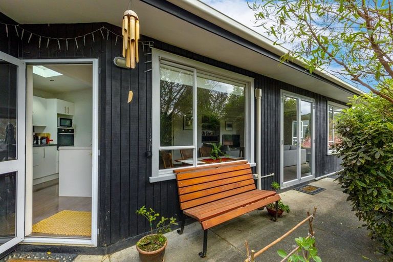 Photo of property in 102a Milton Terrace, Picton, 7220