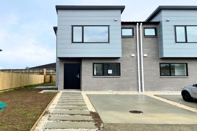 Photo of property in 6a Poruru Close, Papakura, 2110