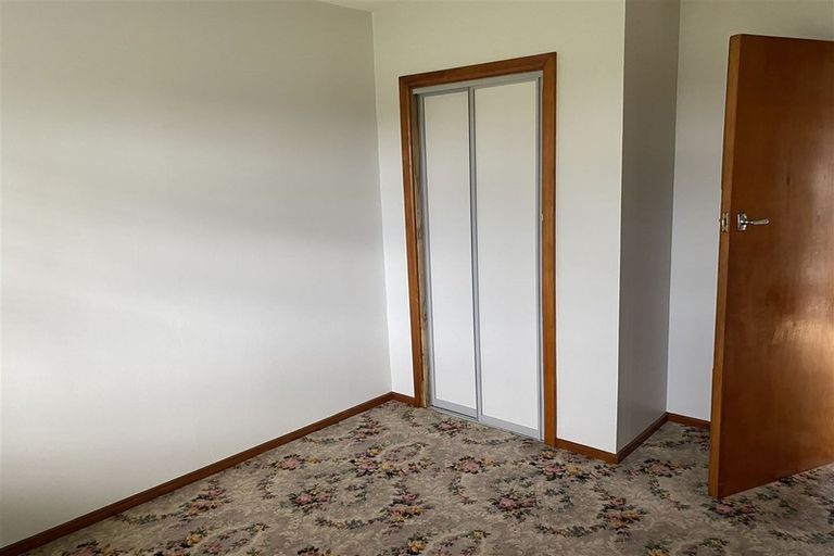 Photo of property in 75 Withells Road, Avonhead, Christchurch, 8042