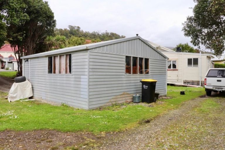 Photo of property in 35 Tyler Road, Ngakawau, 7824
