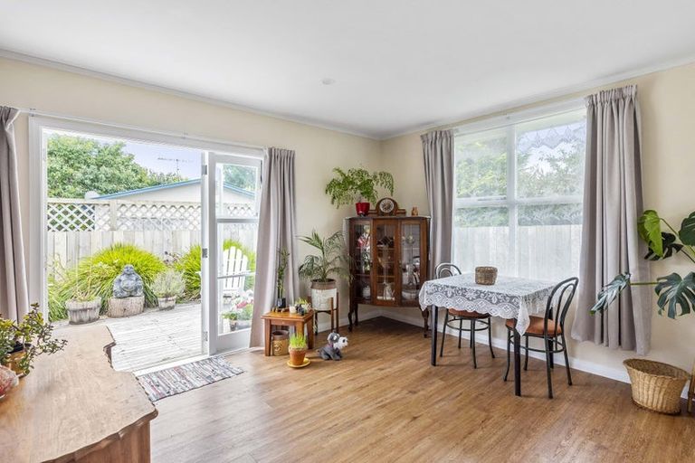 Photo of property in 49 Ratanui Road, Paraparaumu, 5032
