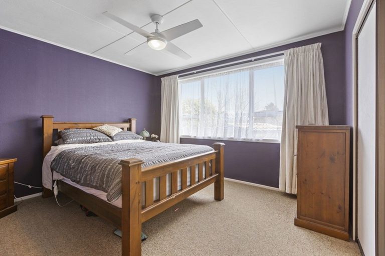 Photo of property in 41 Discovery Place, Marfell, New Plymouth, 4310