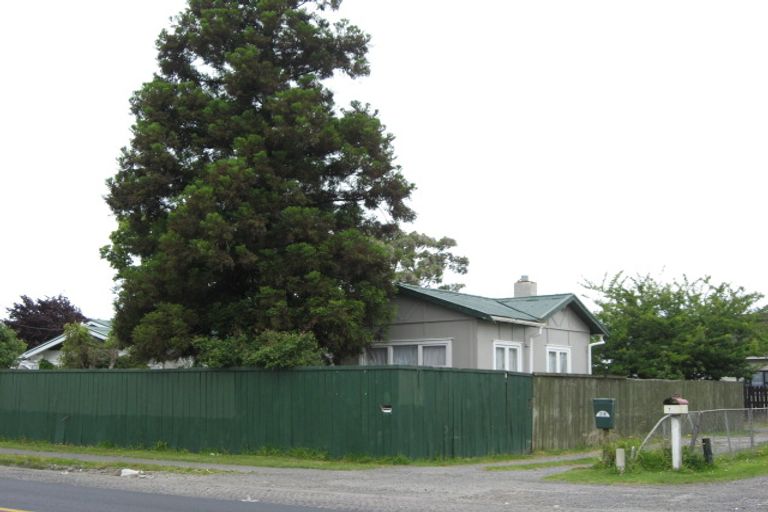 Photo of property in 21b Manuroa Road, Takanini, 2112