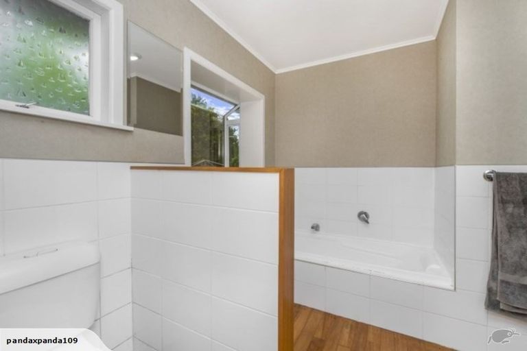 Photo of property in 13 Hooker Avenue, Chedworth, Hamilton, 3210