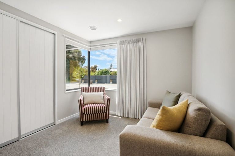 Photo of property in 5 Bressay Way, Waikanae, 5036