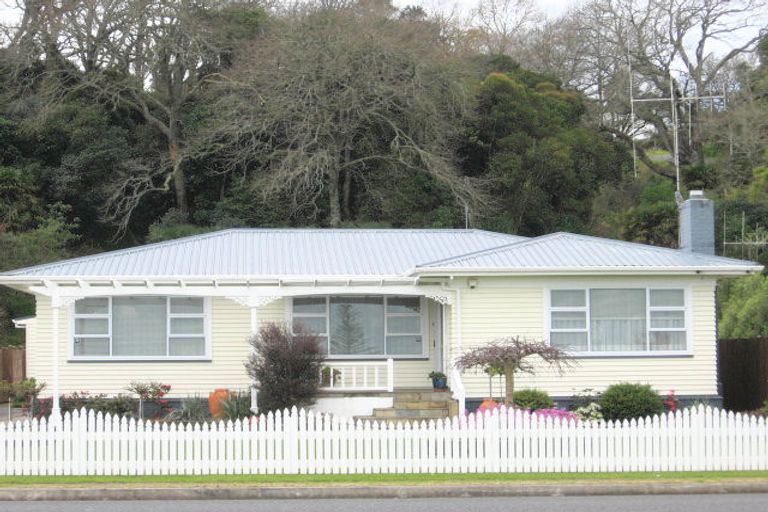 Photo of property in 214 Parawai Road, Thames, 3500