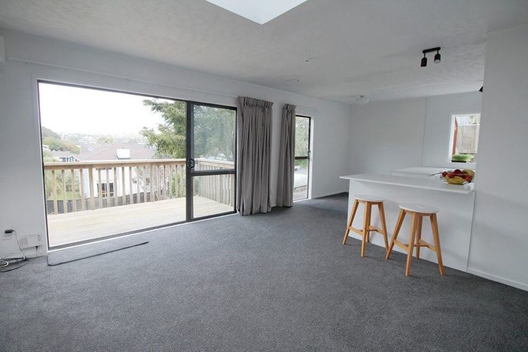Photo of property in 2/799 Beach Road, Browns Bay, Auckland, 0630