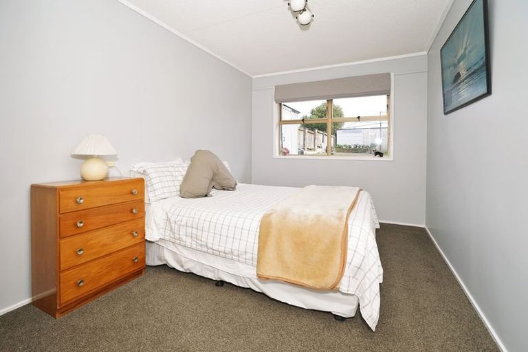 Photo of property in 9 Leyton Place, Nawton, Hamilton, 3200