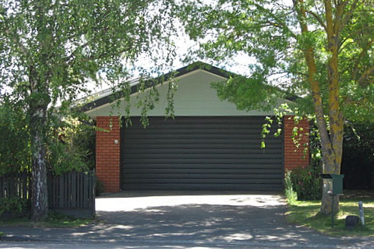 Photo of property in 4 Holcroft Court, Rangiora, 7400