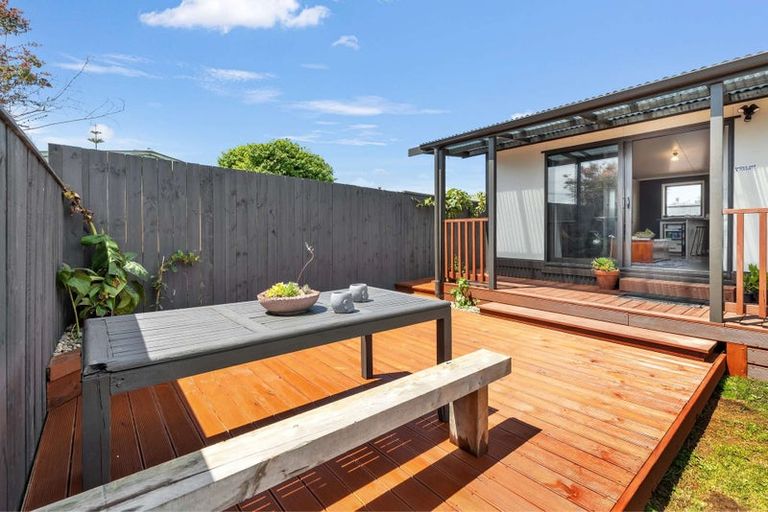 Photo of property in 3b Duff Crescent, Highbury, Palmerston North, 4412