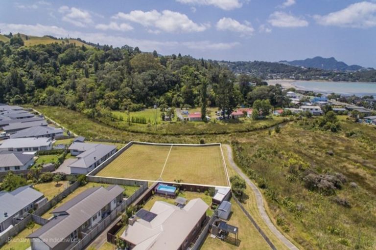 Photo of property in 305 Cook Drive, Whitianga, 3510