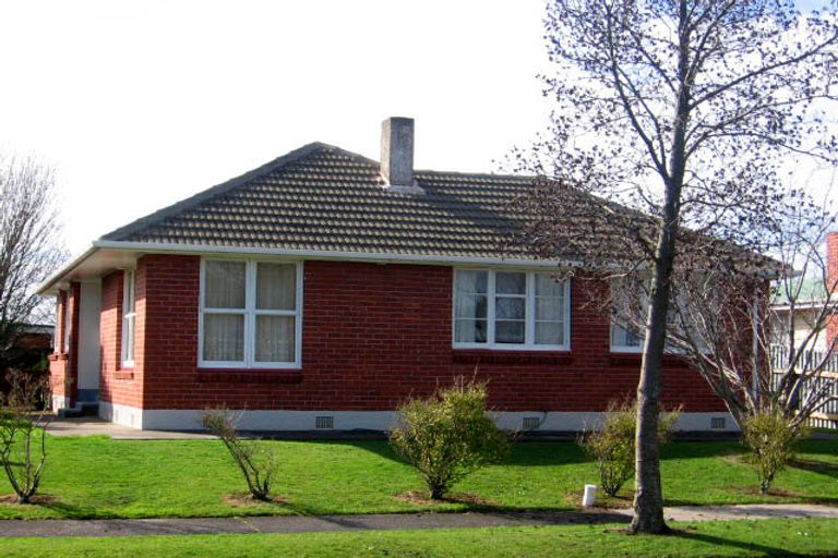 Photo of property in 21 Newbury Street, Awapuni, Palmerston North, 4412