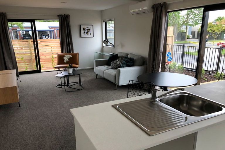Photo of property in 2 League Lane, Phillipstown, Christchurch, 8011