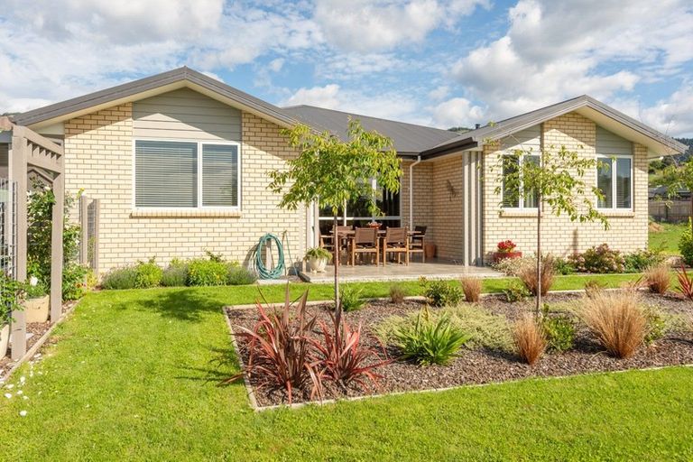 Photo of property in 27 Travers Avenue, Richmond, 7020