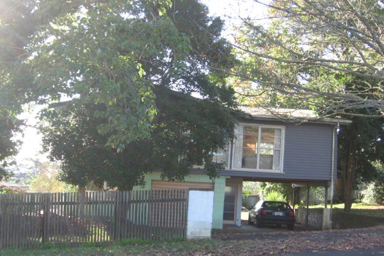 Photo of property in 47 School Road, Te Atatu South, Auckland, 0610