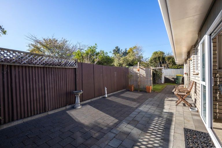 Photo of property in 1 Wrantage Street, Westown, New Plymouth, 4310