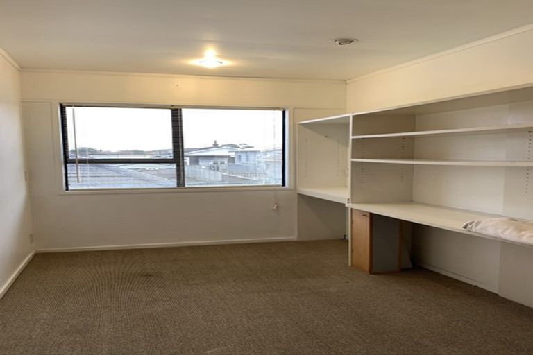 Photo of property in 32a Elliot Street, Howick, Auckland, 2014