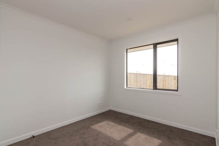 Photo of property in 33 Silicon Way, Fitzherbert, Palmerston North, 4410