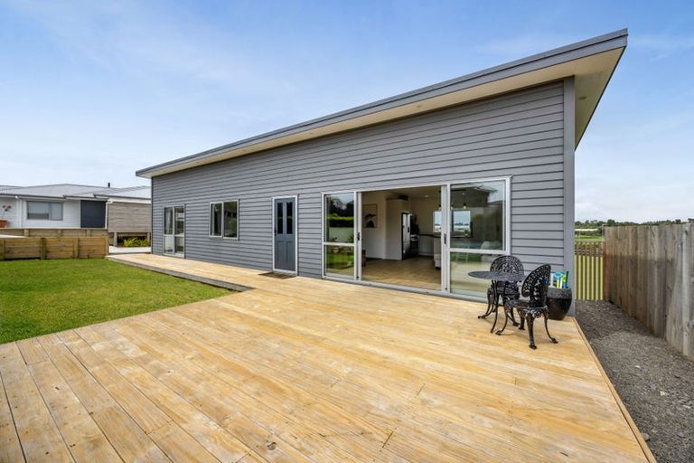 Photo of property in 5a Hinz Lane, Bell Block, New Plymouth, 4312