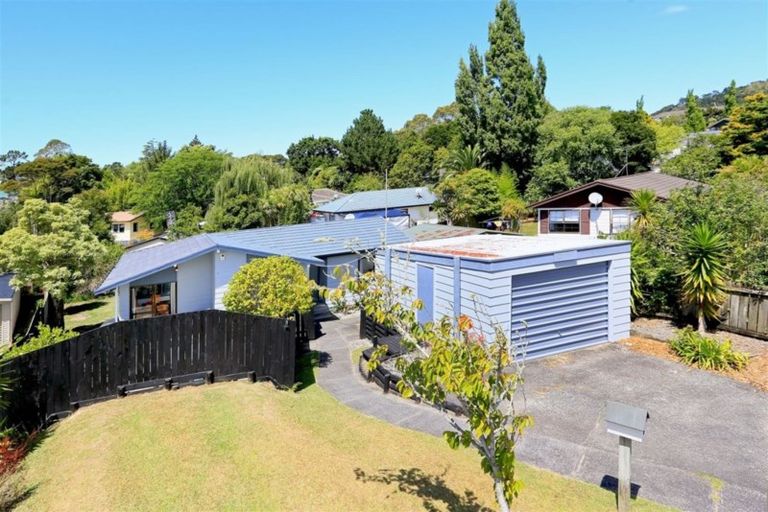 Photo of property in 5 Coey Place, Glen Eden, Auckland, 0602