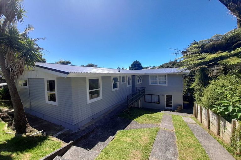 Photo of property in 25 Verbena Road, Birkdale, Auckland, 0626