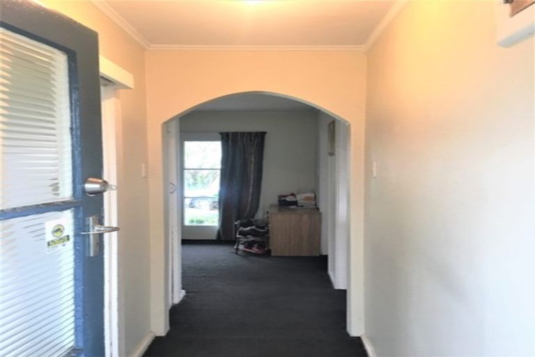 Photo of property in 77 Hoani Street, Northcote, Christchurch, 8052