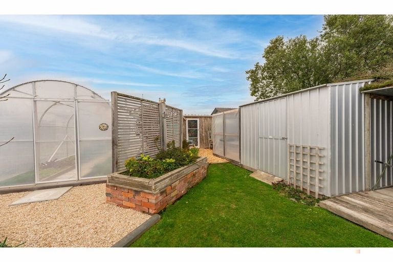 Photo of property in 8 Moorhouse Street, Waimate, 7924