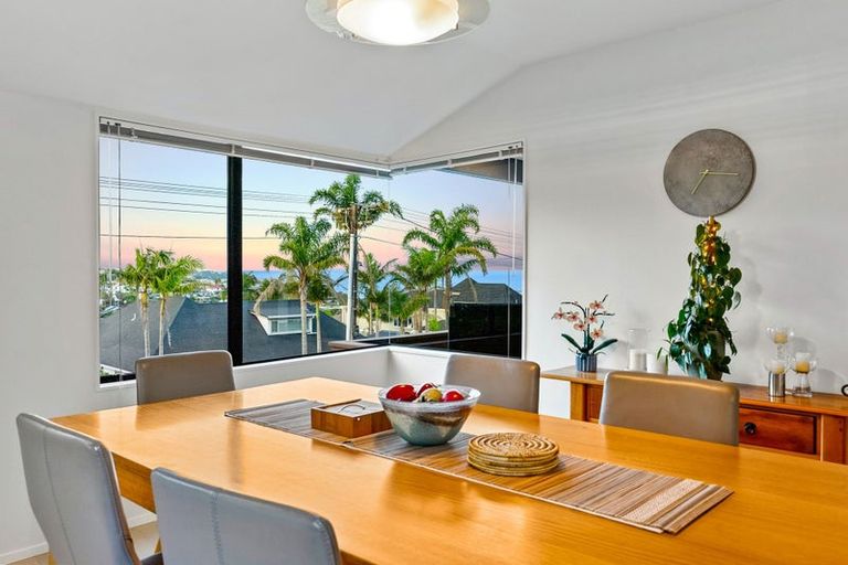 Photo of property in 43 Braemar Road, Rothesay Bay, Auckland, 0630