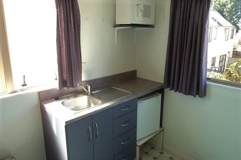 Photo of property in 12/5 Inverness Avenue, Hamilton East, Hamilton, 3216