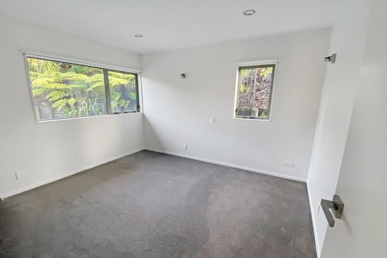 Photo of property in 71 Gills Road, Albany Heights, Auckland, 0632