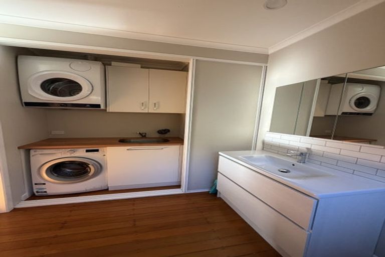 Photo of property in 39 Queens Road, Stepneyville, Nelson, 7010