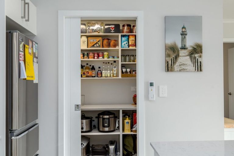 Photo of property in 4 Mckerrow Place, Featherston, 5710